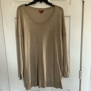 Merona Light weight tan sweater size XL